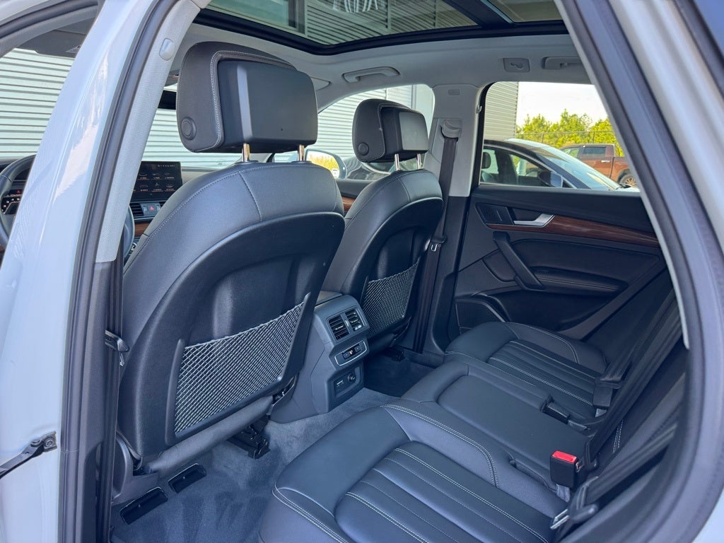 2023 Audi Q5 45 S line Premium quattro