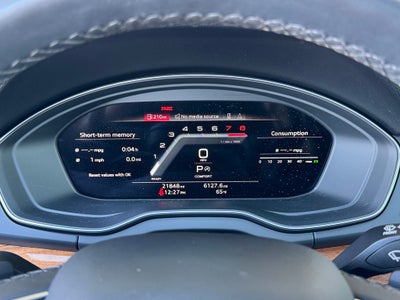 2023 Audi Q5 45 S line Premium quattro