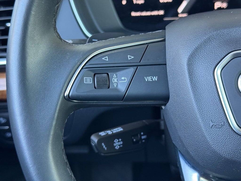 2023 Audi Q5 45 S line Premium quattro