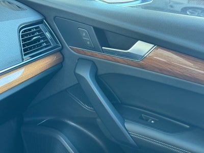 2023 Audi Q5 45 S line Premium quattro