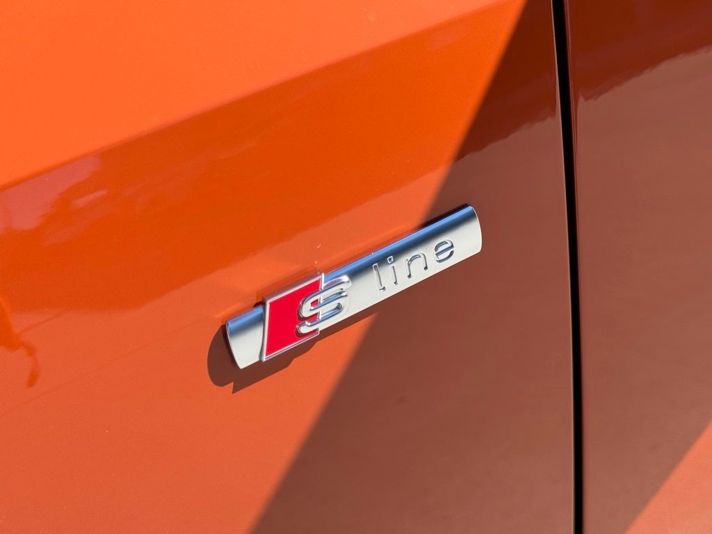 2020 Audi Q3 Premium Plus S line quattro