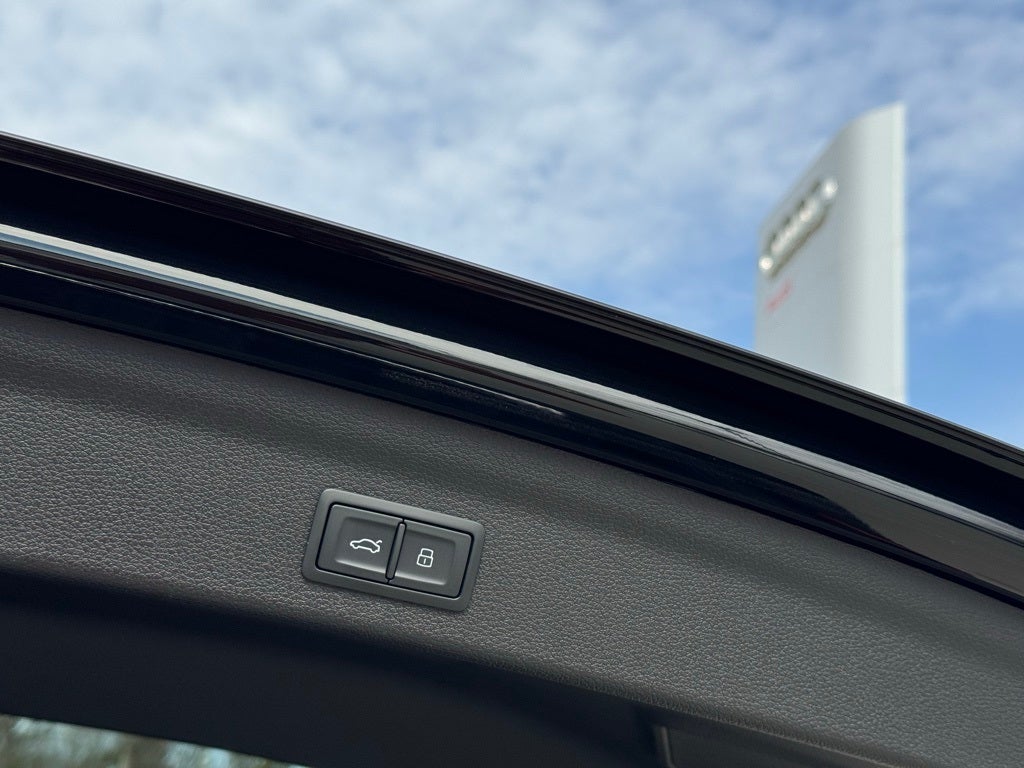 2025 Audi Q3 Premium Plus S Line quattro