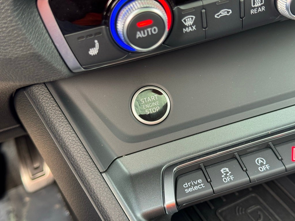 2025 Audi Q3 Premium Plus S Line quattro