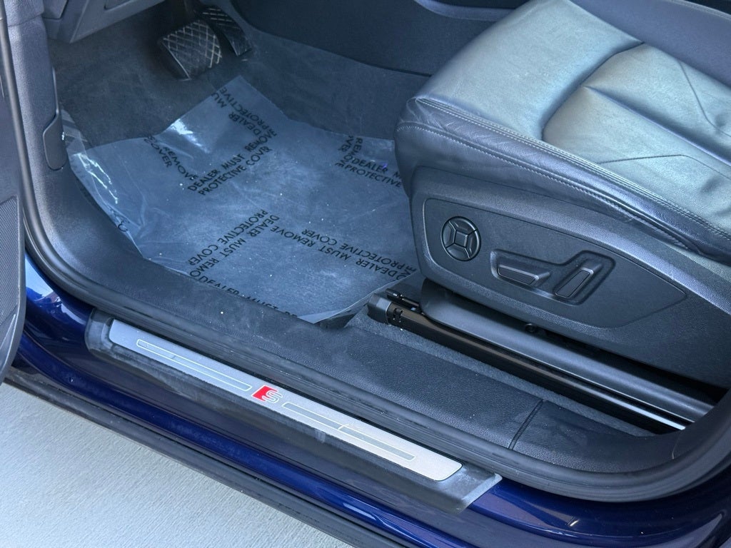 2021 Audi Q3 Premium Plus S Line quattro