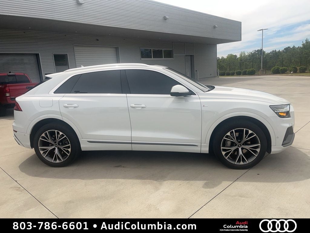 2021 Audi Q8 55 Premium Plus quattro