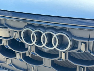 2025 Audi Q8 55 Premium Plus quattro