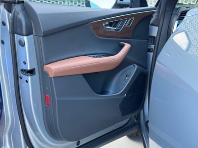 2025 Audi Q8 55 Premium Plus quattro