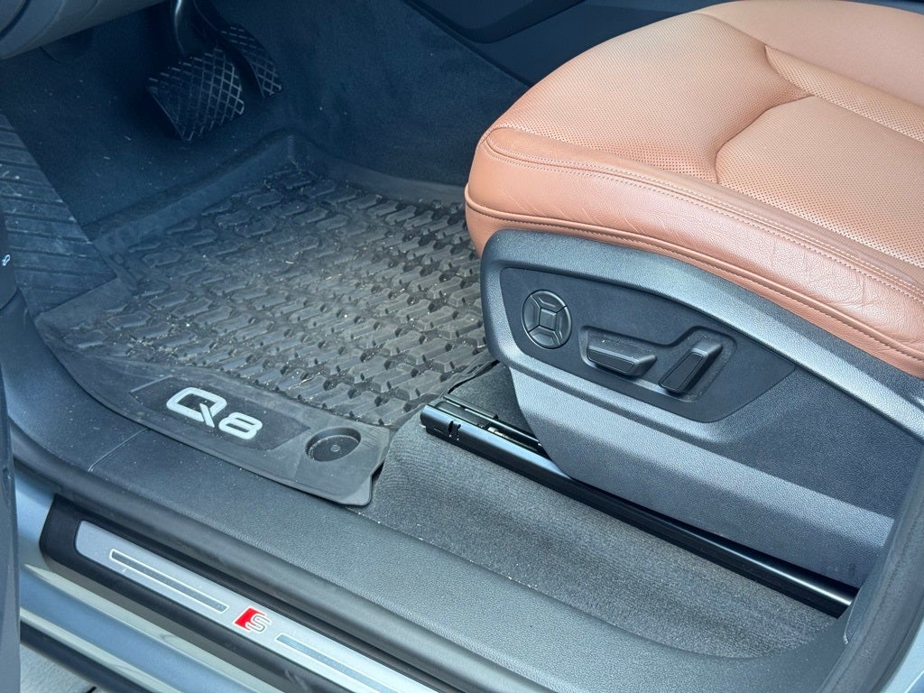 2025 Audi Q8 55 Premium Plus quattro