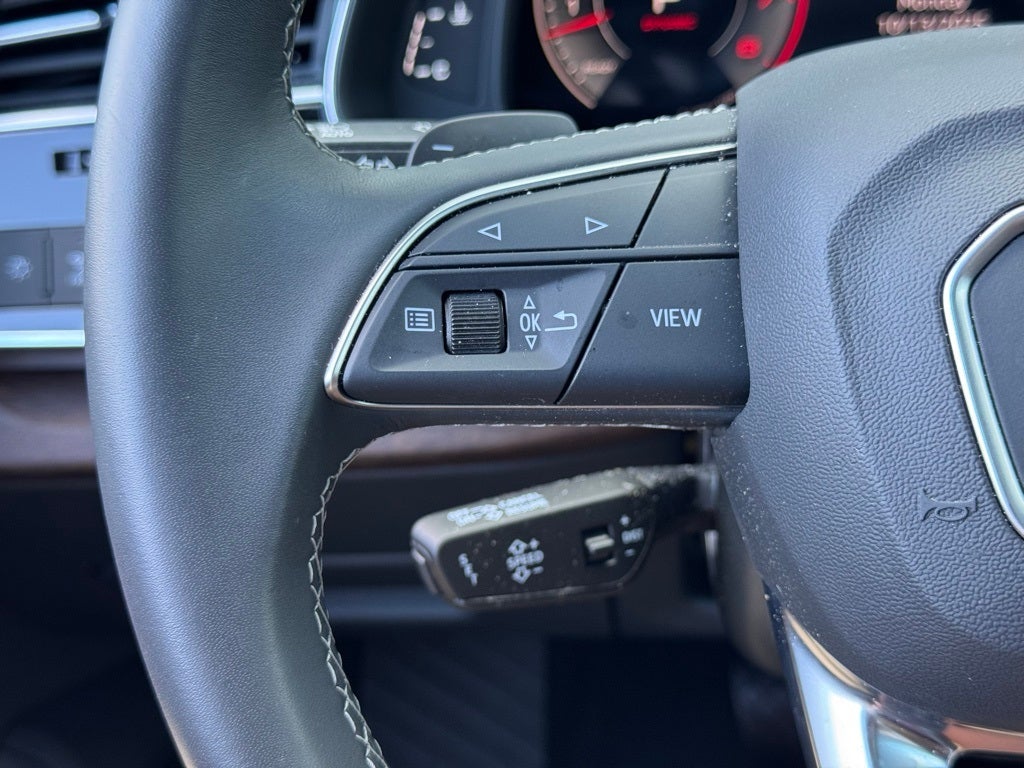 2025 Audi Q8 55 Premium Plus quattro