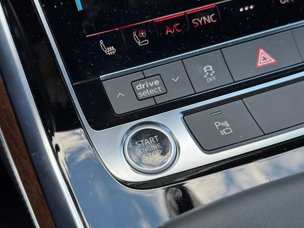 2025 Audi Q8 55 Premium Plus quattro