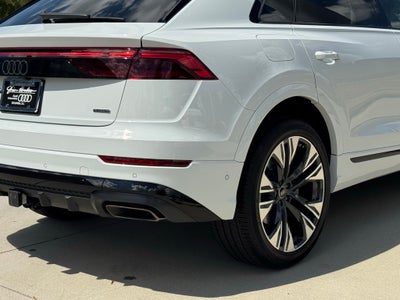 2025 Audi Q8 55 Premium Plus quattro