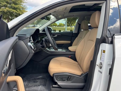 2025 Audi Q8 55 Premium Plus quattro