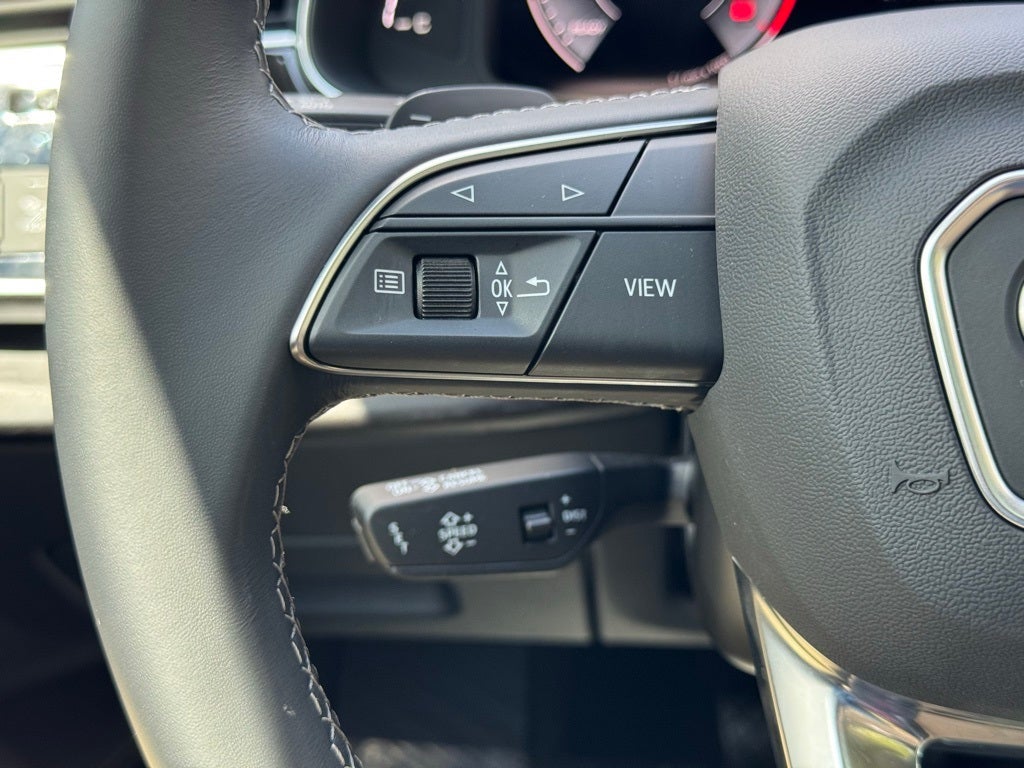 2025 Audi Q8 55 Premium Plus quattro