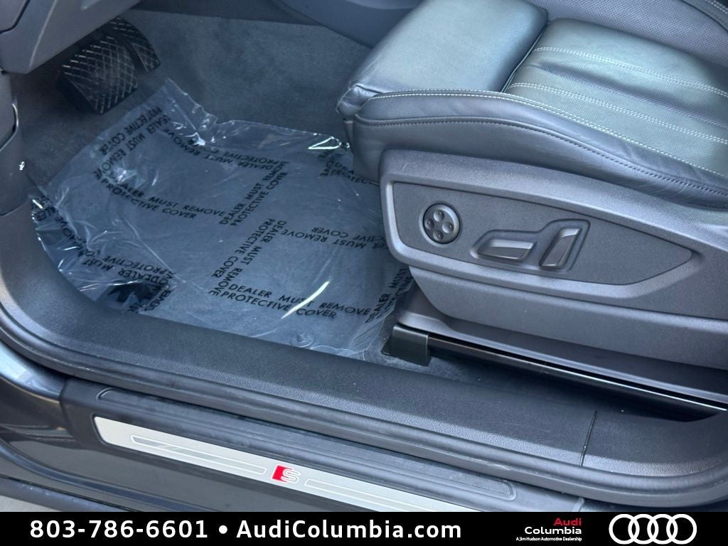 2023 Audi Q5 45 S line Prestige quattro