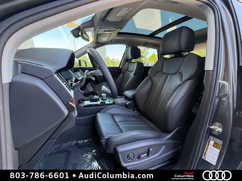 2023 Audi Q5 45 S line Prestige quattro