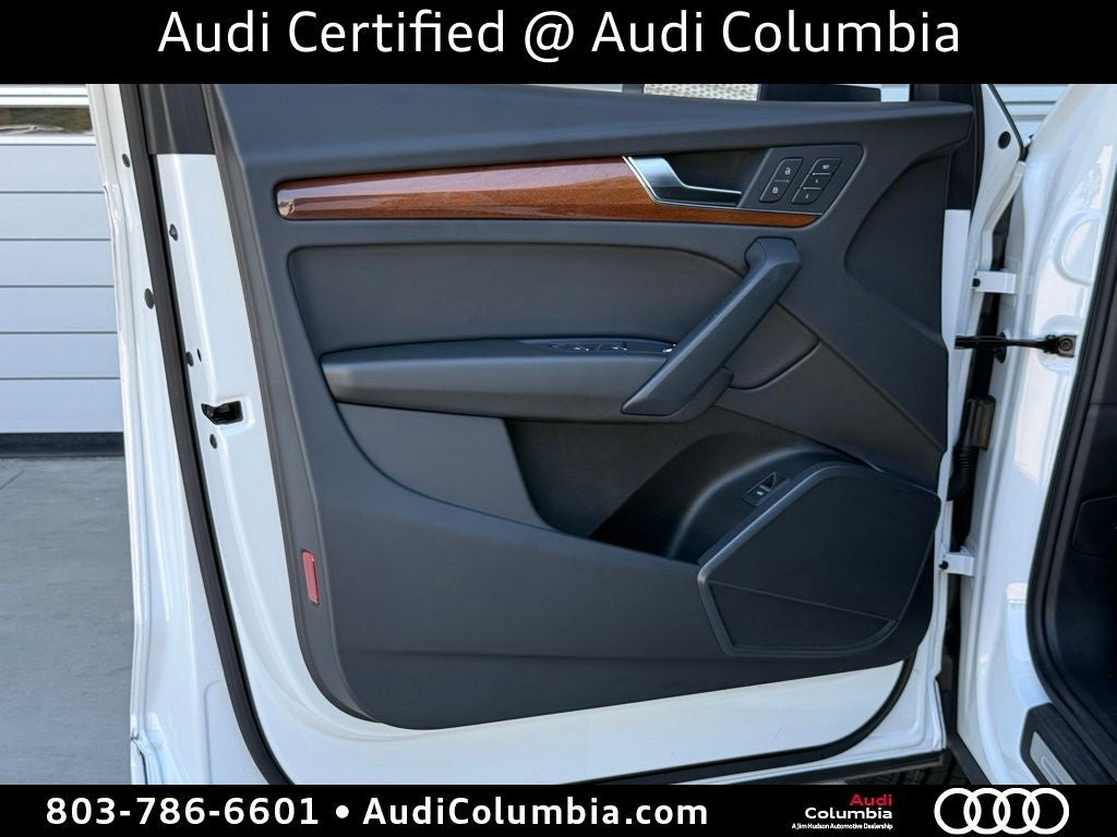 2023 Audi Q5 45 S line Premium quattro
