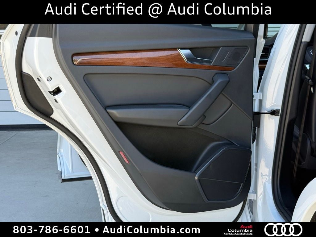 2023 Audi Q5 45 S line Premium quattro