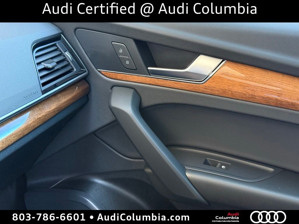 2023 Audi Q5 45 S line Premium quattro