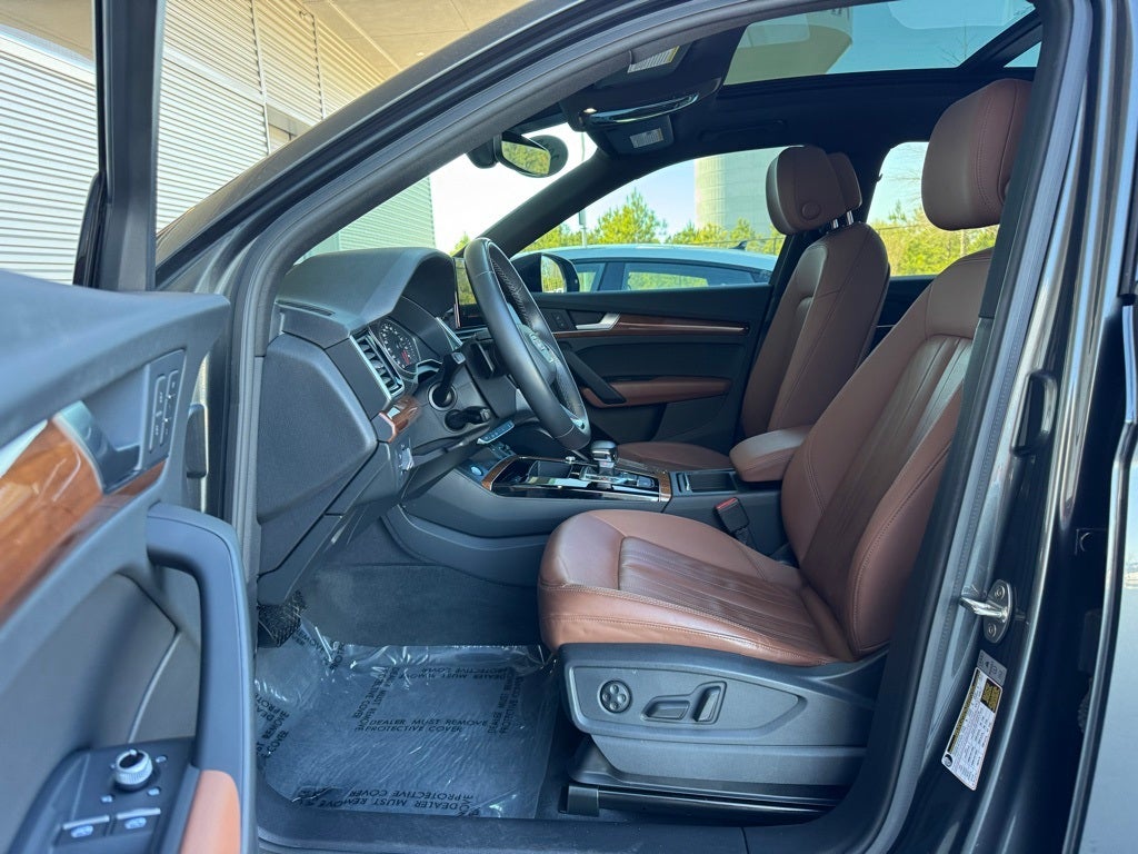 2022 Audi Q5 45 S line Premium quattro