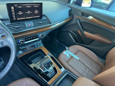 2022 Audi Q5 45 S line Premium quattro
