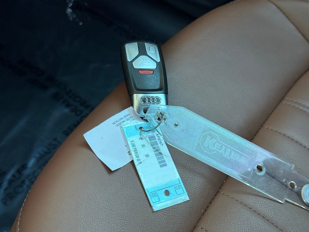 2022 Audi Q5 45 S line Premium quattro