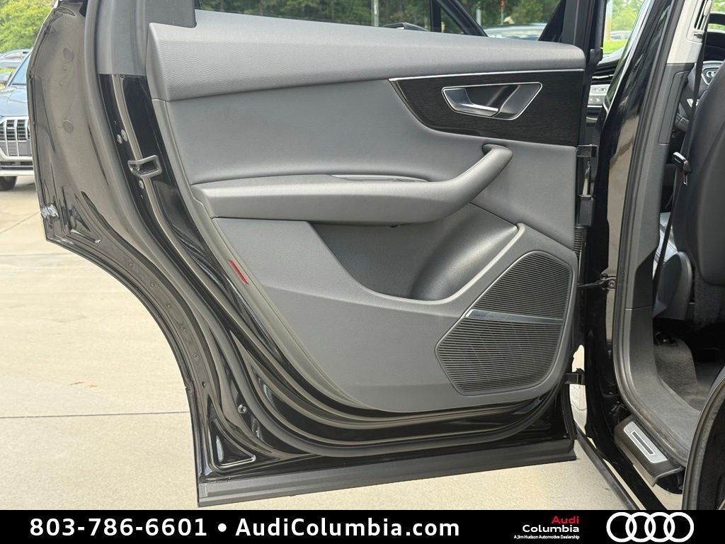 2021 Audi Q7 55 Premium Plus quattro