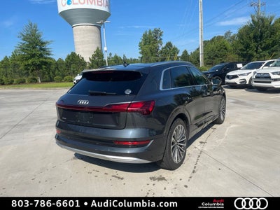 2019 Audi e-tron Prestige quattro