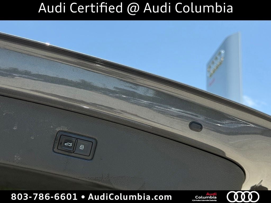 2025 Audi Q7 55 Prestige quattro