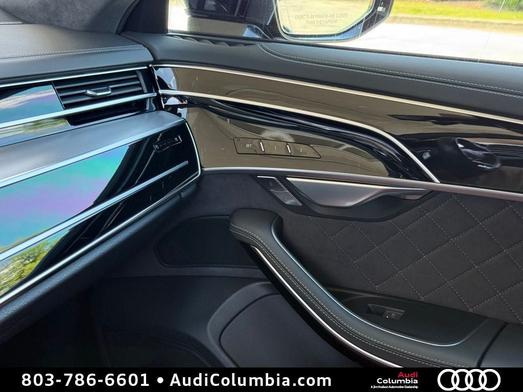 2023 Audi S8 4.0T quattro