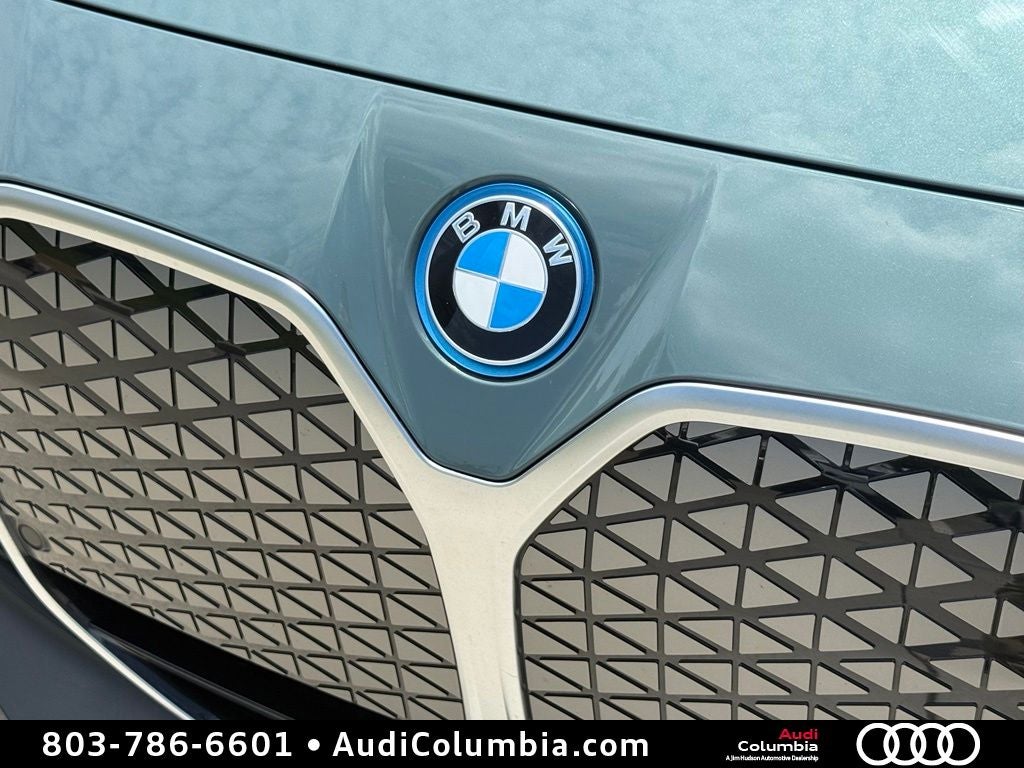 2025 BMW i4 eDrive40