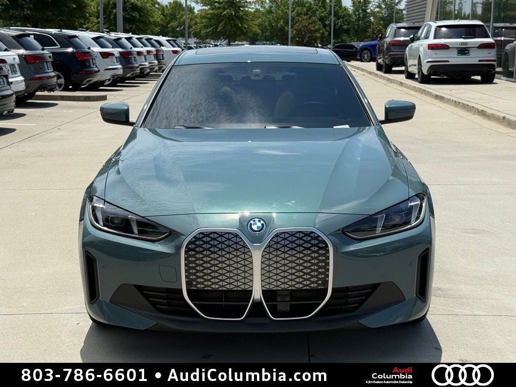2025 BMW i4 eDrive40