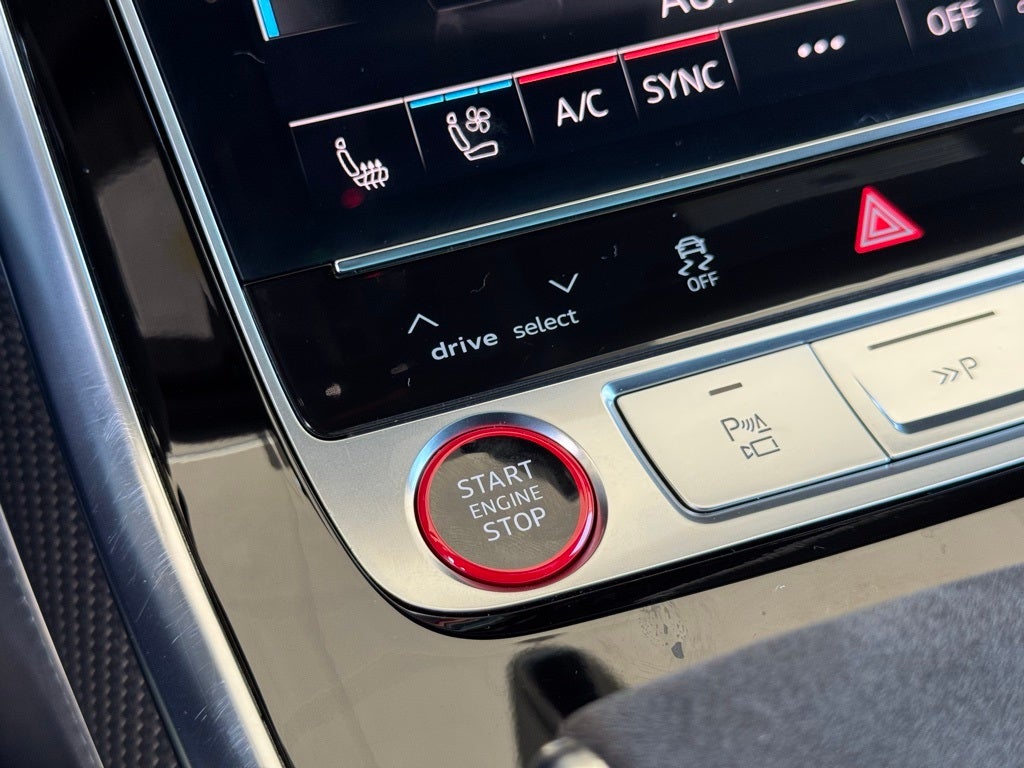 2024 Audi RS Q8 4.0T quattro