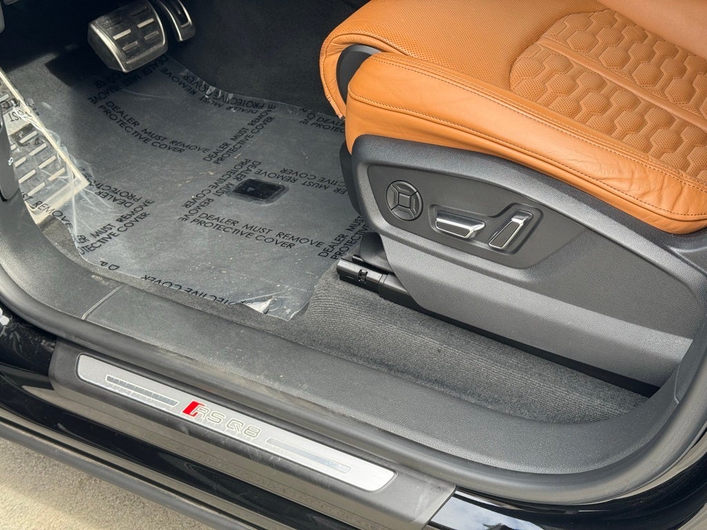 2022 Audi RS Q8 4.0T quattro