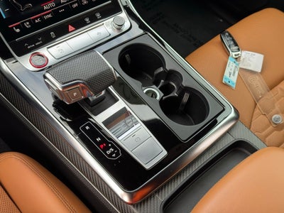 2022 Audi RS Q8 4.0T quattro