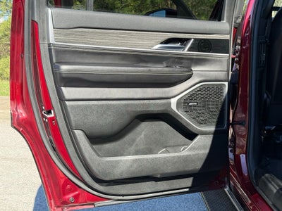 2022 Jeep Wagoneer Series III