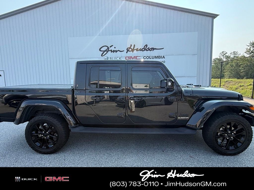 2022 Jeep Gladiator Overland