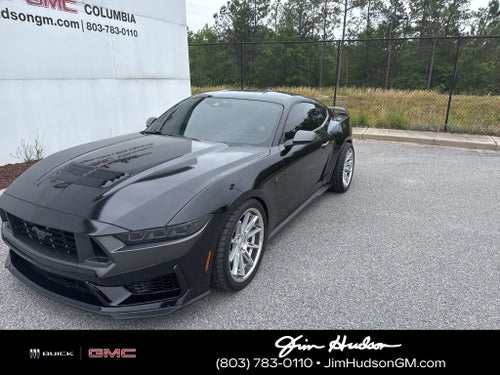 2025 Ford Mustang Dark Horse