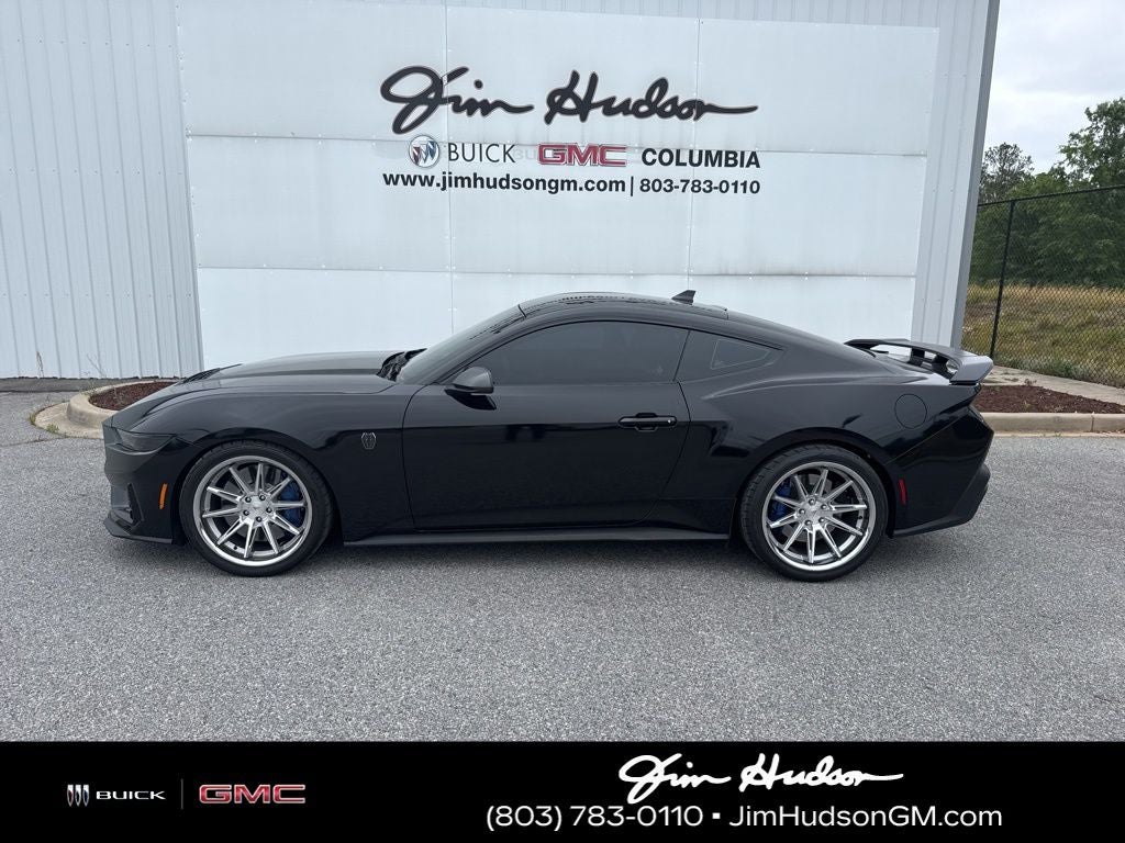 2025 Ford Mustang Dark Horse