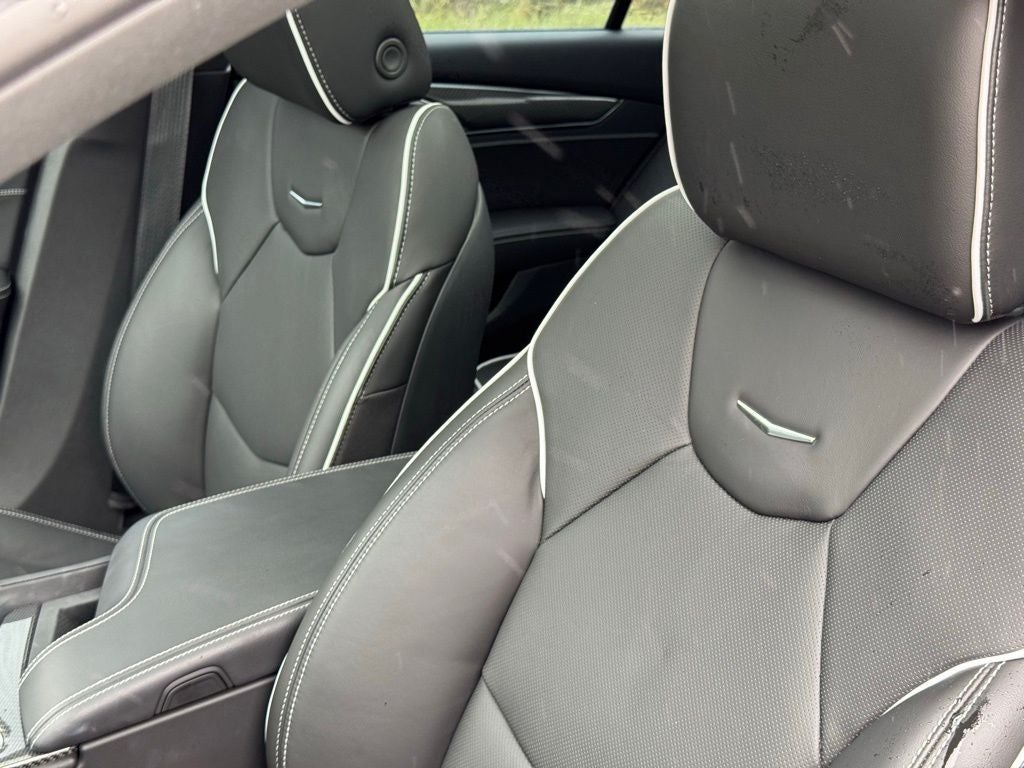 2024 Cadillac CT5 V-Series