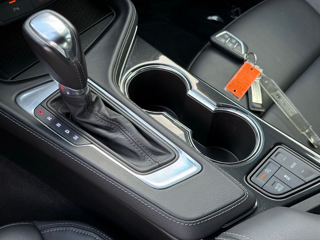 2023 Cadillac CT4 Luxury