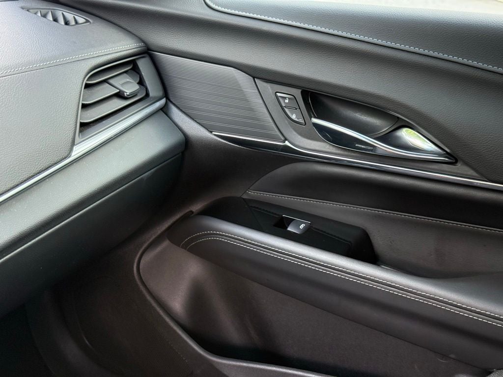 2023 Cadillac CT4 Luxury