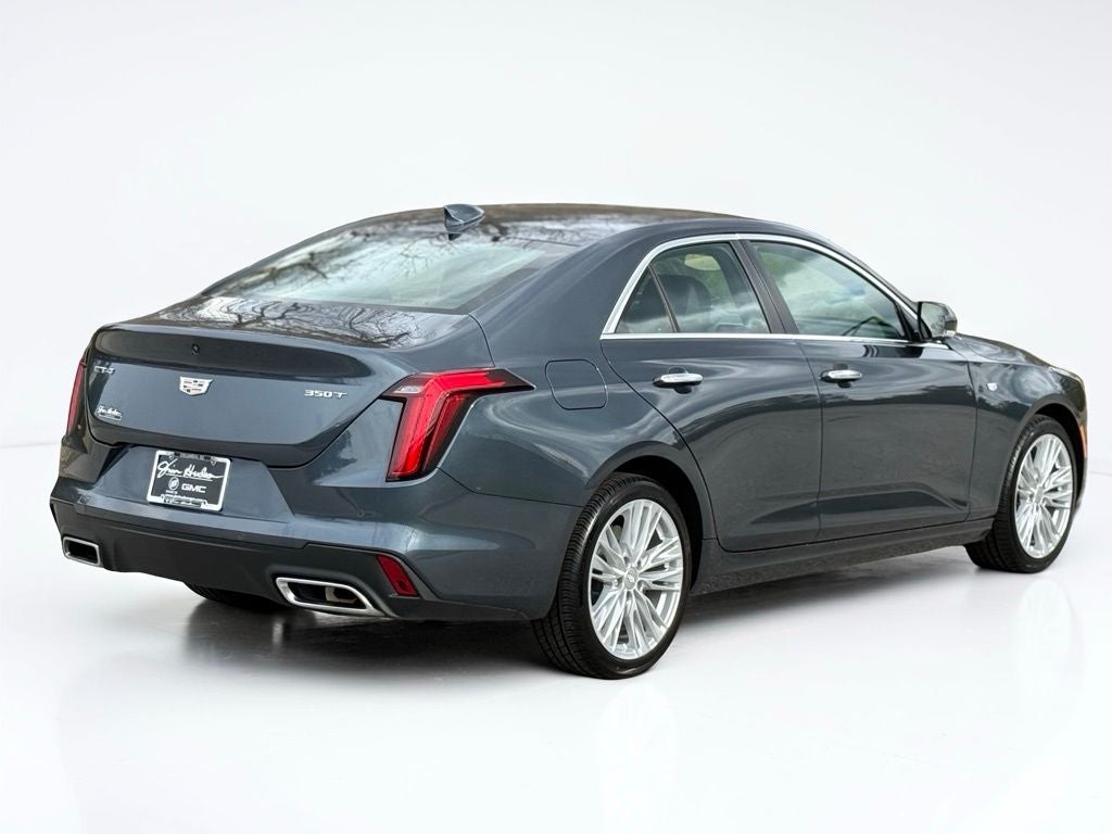 2025 Cadillac CT4 Premium Luxury