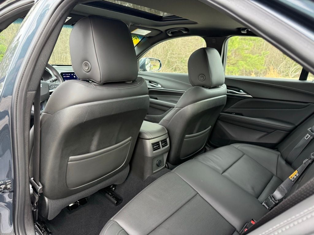 2025 Cadillac CT4 Premium Luxury