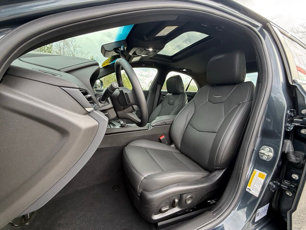 2025 Cadillac CT4 Premium Luxury