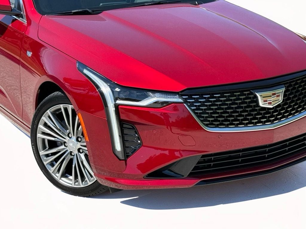 2025 Cadillac CT4 Premium Luxury