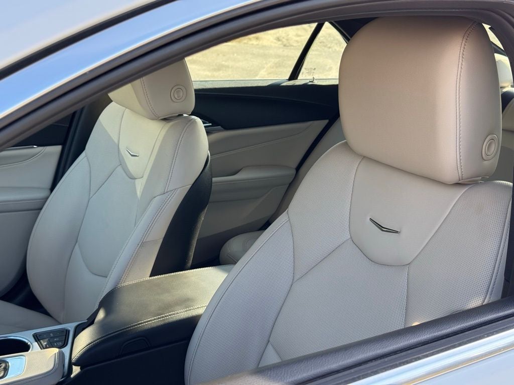 2020 Cadillac CT4 Premium Luxury