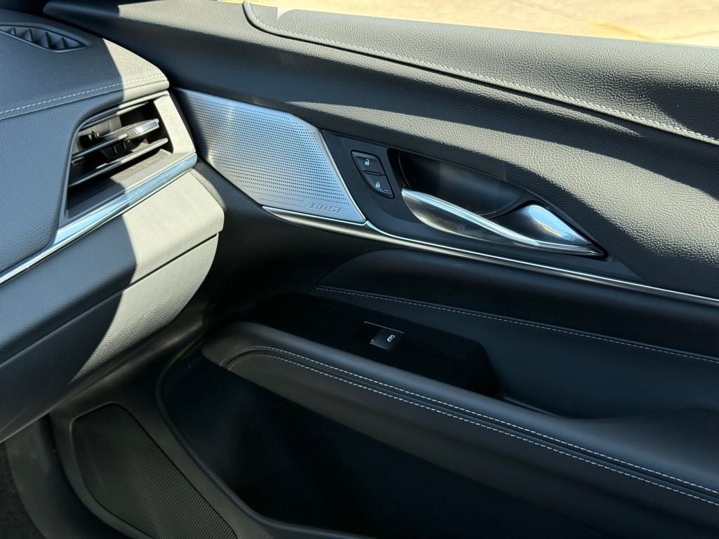 2023 Cadillac CT4 Premium Luxury