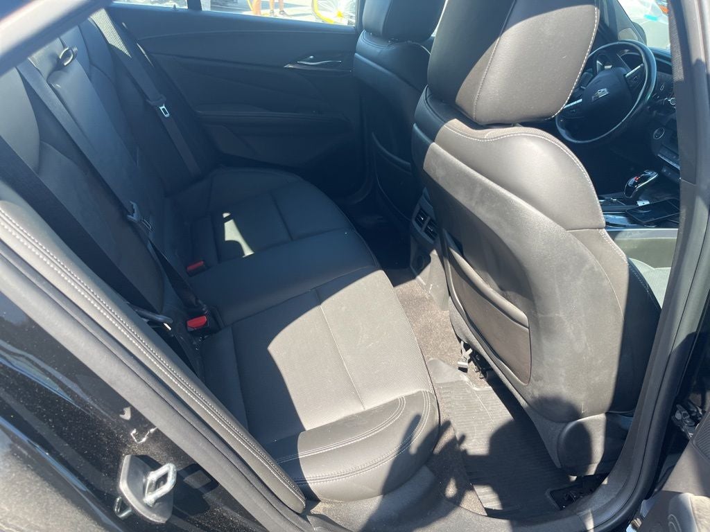 2023 Cadillac CT4 Premium Luxury