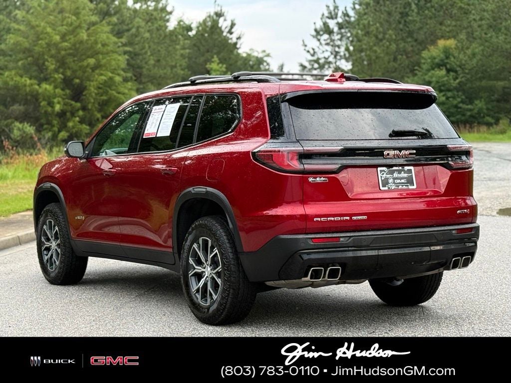 2024 GMC Acadia AT4