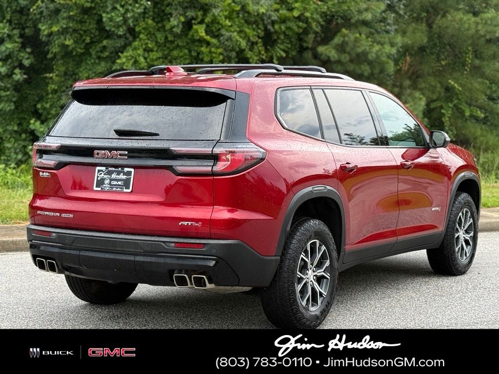 2024 GMC Acadia AT4